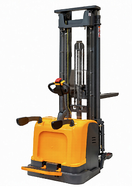 BPLW 2000 45 RAKUDA, Самоходный электрический штабелер, нагрузка 2000 кг., высота подъема 4500 мм, с платформой для оператора, АКБ 24в 210а/ч, зарядное устройство 24в/40а, EPS электроусилитель рулевого управ., контроллер Curtis